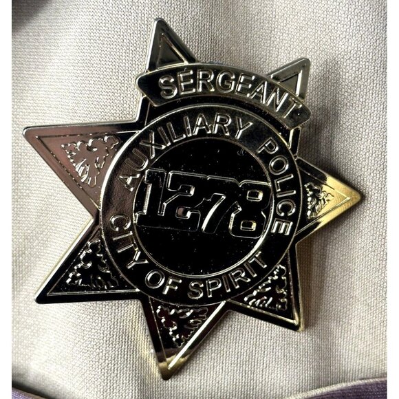 Spirit Halloween Mens Shirt Cosplay Police Sergeant Badge Costume Brown Size XL - Picture 6 of 10